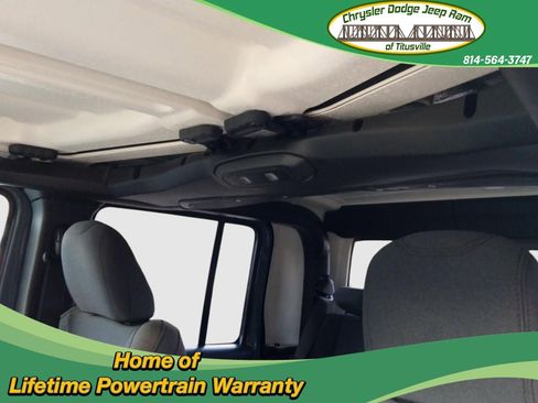 New 2025 Jeep Gladiator Sport image 27