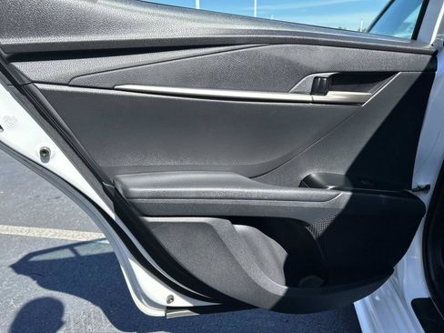 Used 2025 Toyota Camry SE w/ Convenience Package FWD image 13