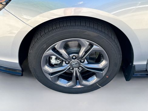 New 2025 Honda Accord EX-L image 25