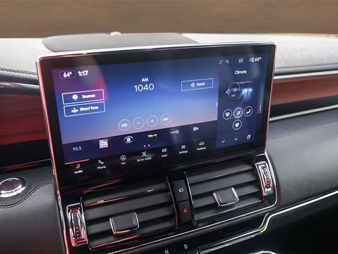 Used 2024 Lincoln Navigator Reserve image 16