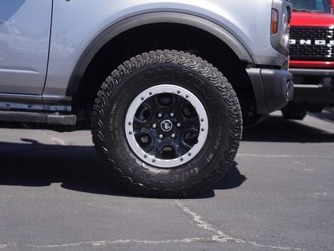 Certified 2023 Ford Bronco Badlands AWD/4WD image 4