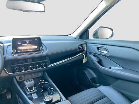 New 2026 Nissan Rogue Rock Creek image 22