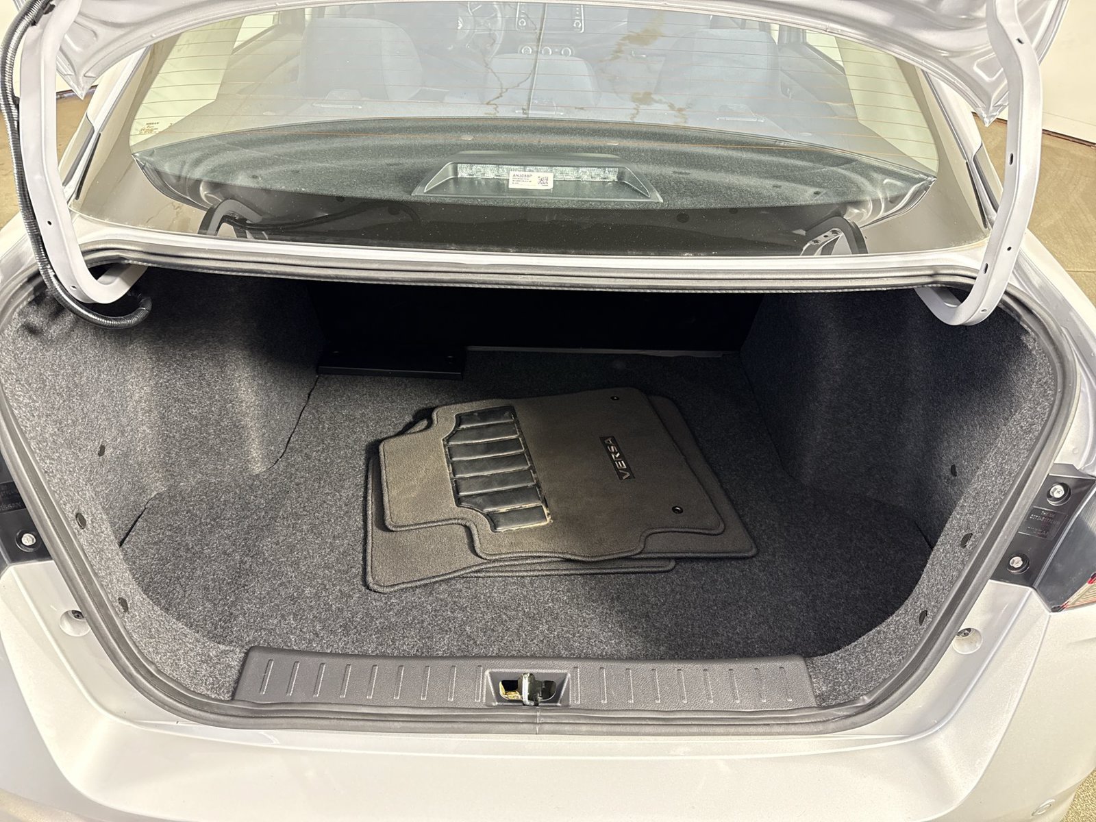 Certified 2025 Nissan Versa S FWD image 33