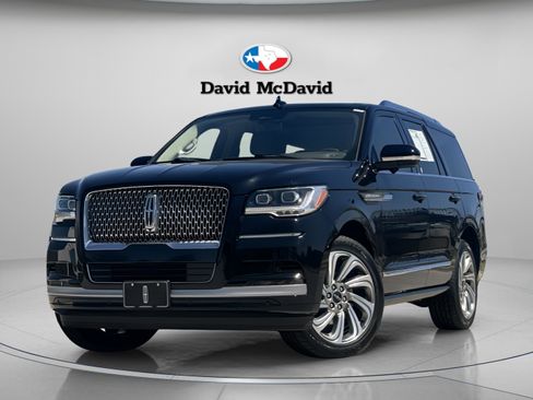 Certified 2023 Lincoln Navigator Reserve image 4