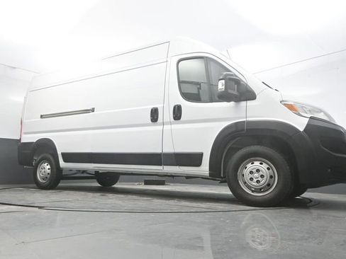 Used 2023 RAM ProMaster 2500 FWD image 29