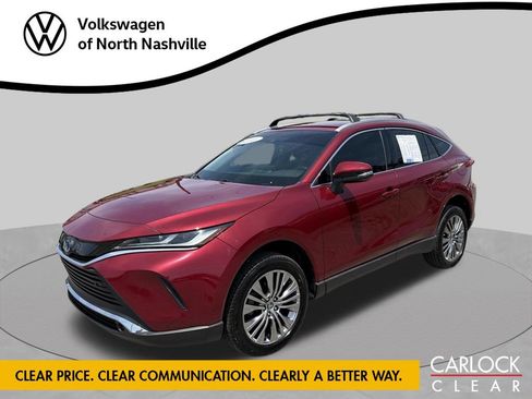 Used 2022 Toyota Venza XLE AWD/4WD image 1
