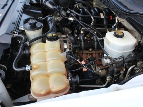 Used 2020 Ford F450 XL w/ Power Equipment Group image 31