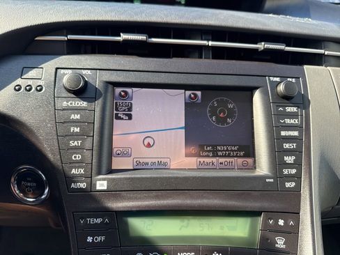 Used 2011 Toyota Prius Three image 25