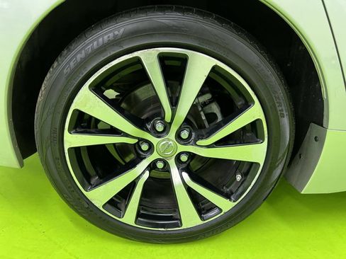 Used 2017 Nissan Maxima 3.5 SV FWD image 15