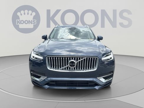 Certified 2024 Volvo XC90 T8 Plus AWD/4WD image 11