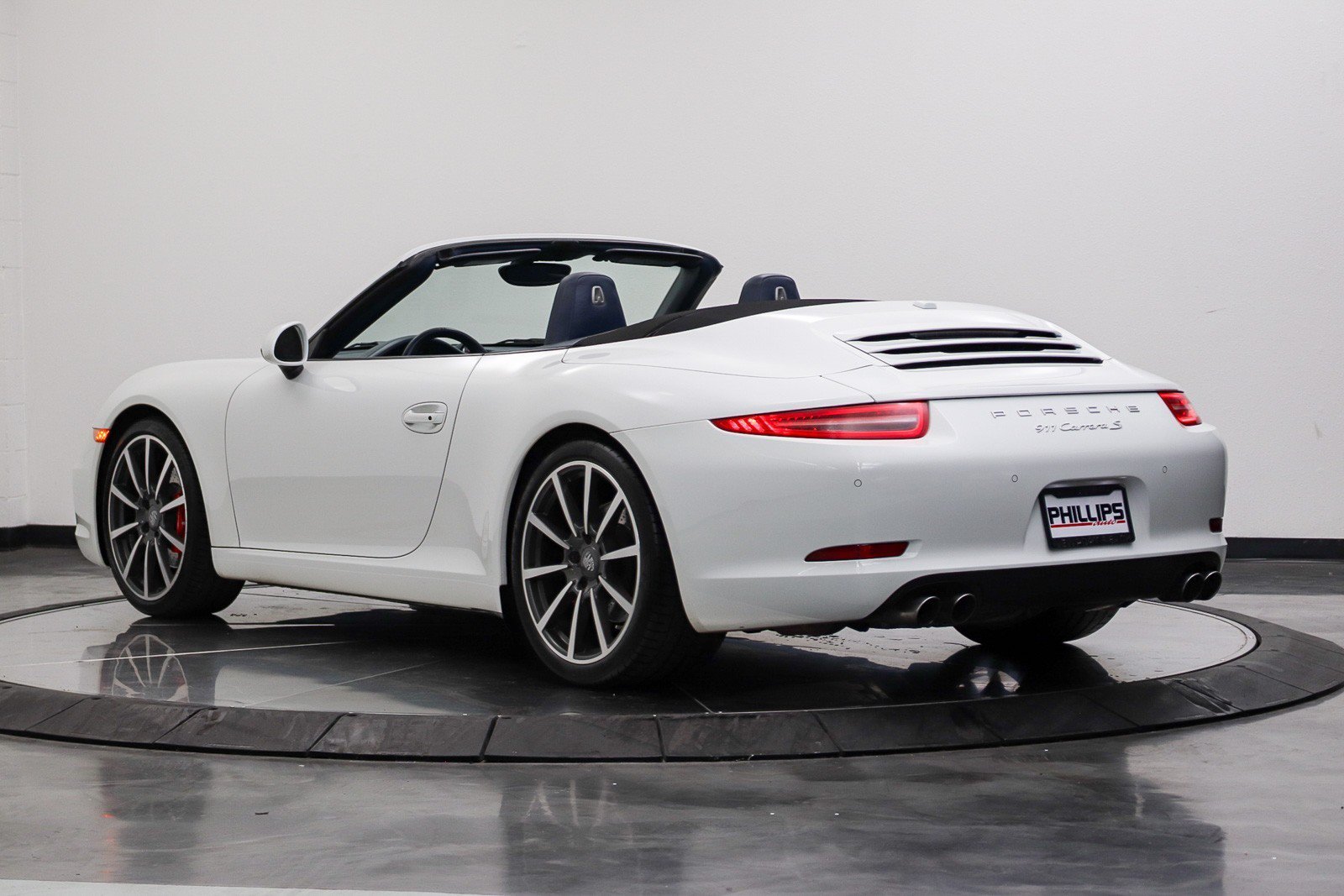 Used 2013 Porsche 911 Carrera S RWD image 11