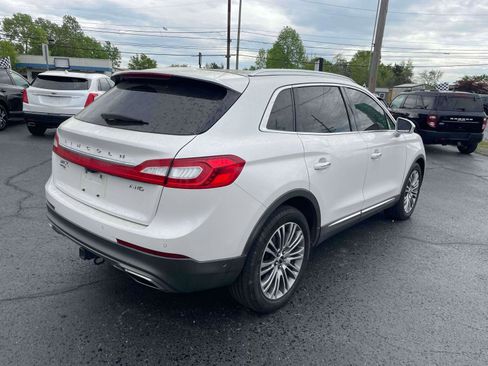 Used 2017 Lincoln MKX Reserve w/ Driver Assistance Package AWD/4WD image 4