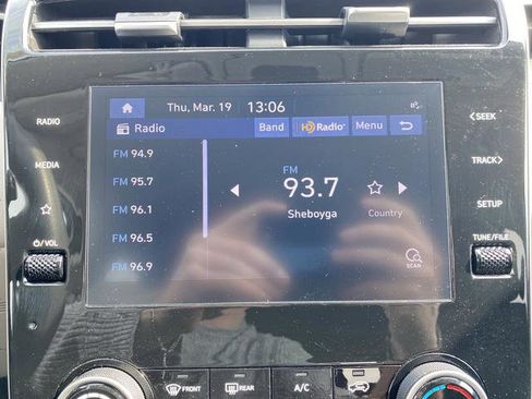 Used 2023 Hyundai Tucson SEL image 21