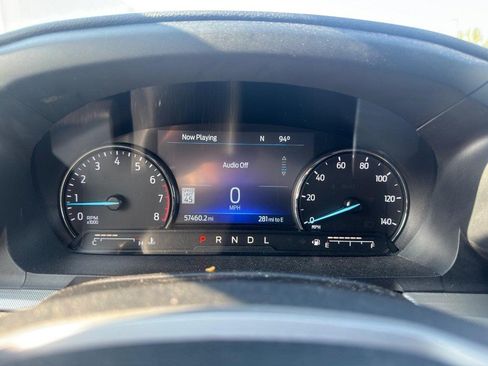 Used 2022 Ford Explorer XLT w/ Equipment Group 202A AWD/4WD image 7