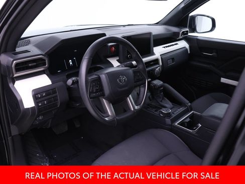 Certified 2024 Toyota Tacoma TRD Off-Road AWD/4WD image 3