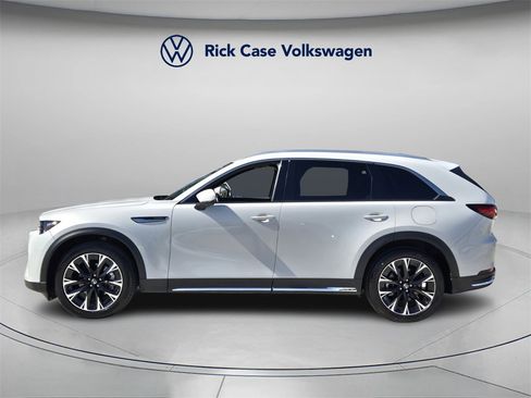Used 2024 MAZDA CX-90 Plug-In Hybrid w/ Premium Plus image 4