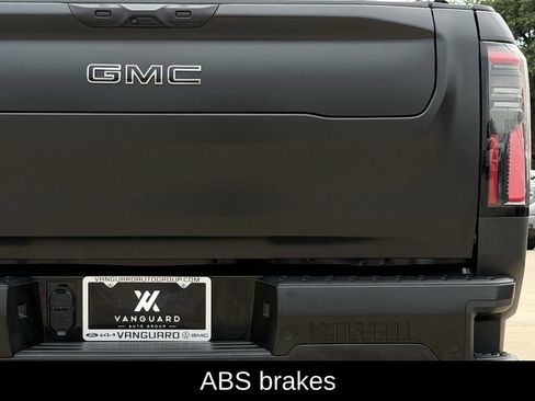 New 2026 GMC Sierra EV Elevation AWD/4WD image 5