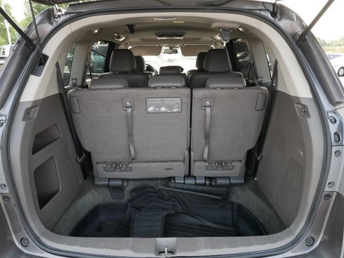 Used 2017 Honda Odyssey EX-L image 18