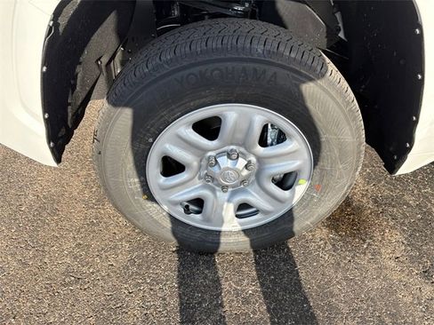 New 2026 Toyota Tundra SR image 16