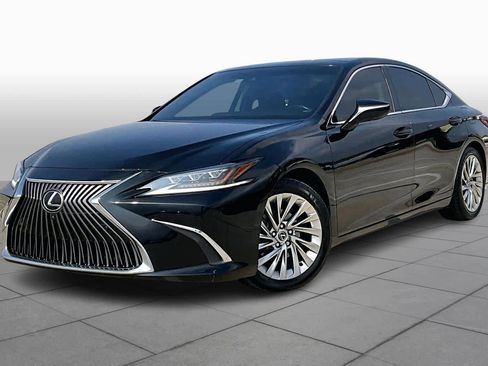 Used 2019 Lexus ES 350 Ultra Luxury w/ Accessory Package 2 image 1