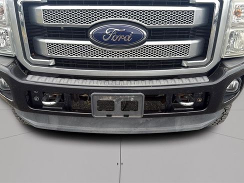 Used 2015 Ford F250 Platinum w/ FX4 Off-Road Package AWD/4WD image 35