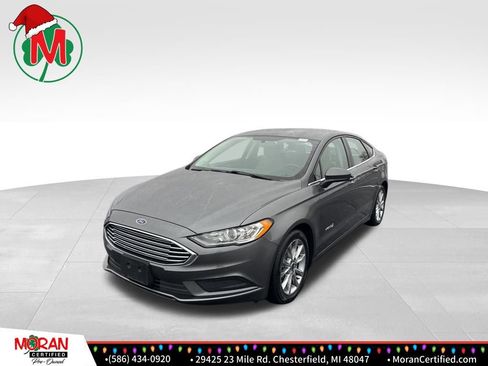 Used 2017 Ford Fusion S image 1