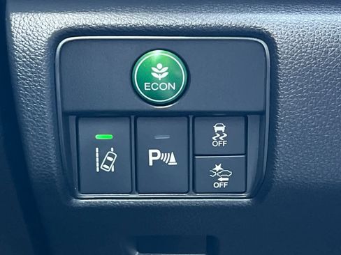 Used 2017 Honda Accord Touring image 32