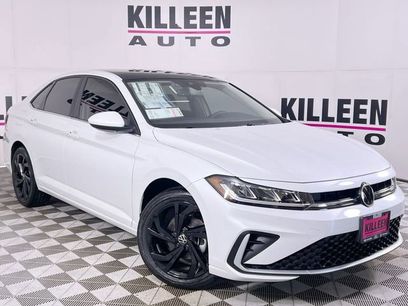 New 2025 Volkswagen Jetta SE