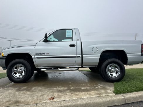 Used 2001 Dodge Ram 1500 Truck image 7