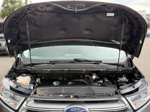 Used 2017 Ford Edge SE AWD/4WD image 28