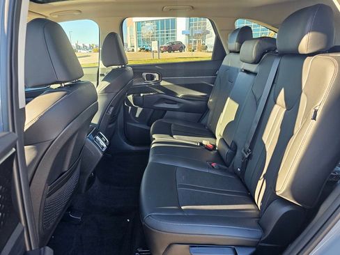 New 2026 Kia Sorento S image 7