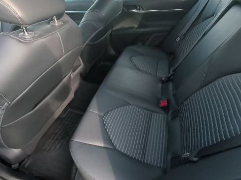Used 2020 Toyota Camry SE w/ Protection Package (Q2) FWD image 15
