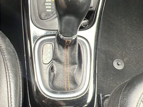 Used 2020 Jeep Compass Limited AWD/4WD image 19
