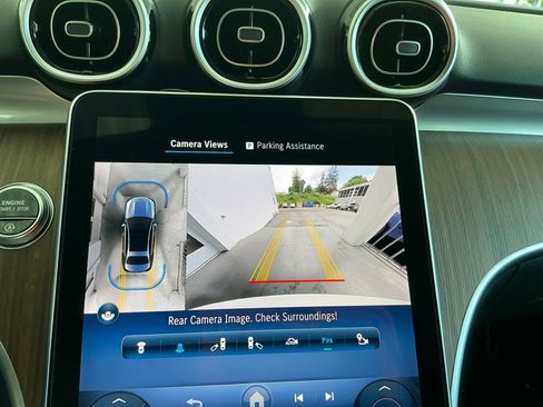 Used 2024 Mercedes-Benz C 300 Sedan image 20