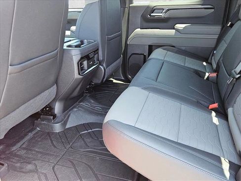 New 2026 Chevrolet Silverado 1500 ZR2 w/ LPO, Dark Essentials Package AWD/4WD image 17