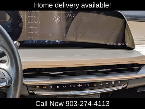 Used 2024 Cadillac XT4 Premium Luxury FWD image 16