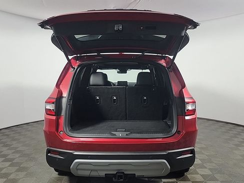 Certified 2023 Honda Pilot TrailSport image 6