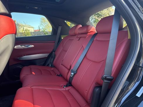 New 2026 Genesis GV70 2.5T Sport Prestige image 25