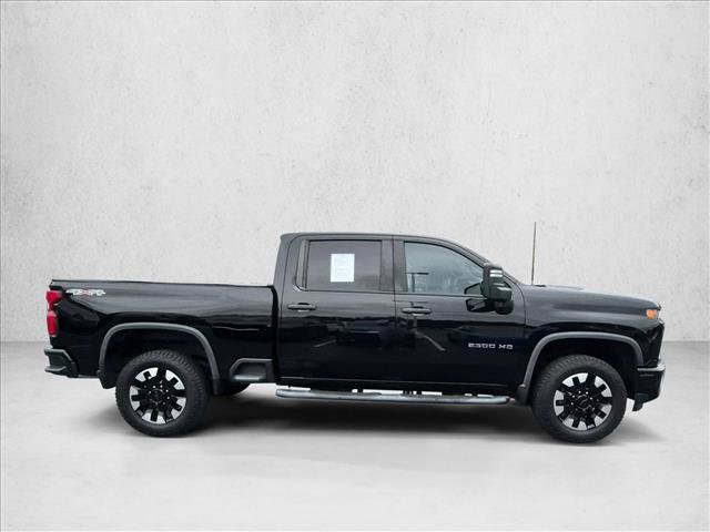 Used 2020 Chevrolet Silverado 2500 Custom w/ Custom Value Package AWD/4WD image 4