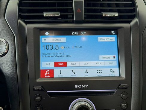 Used 2017 Ford Fusion Titanium image 36