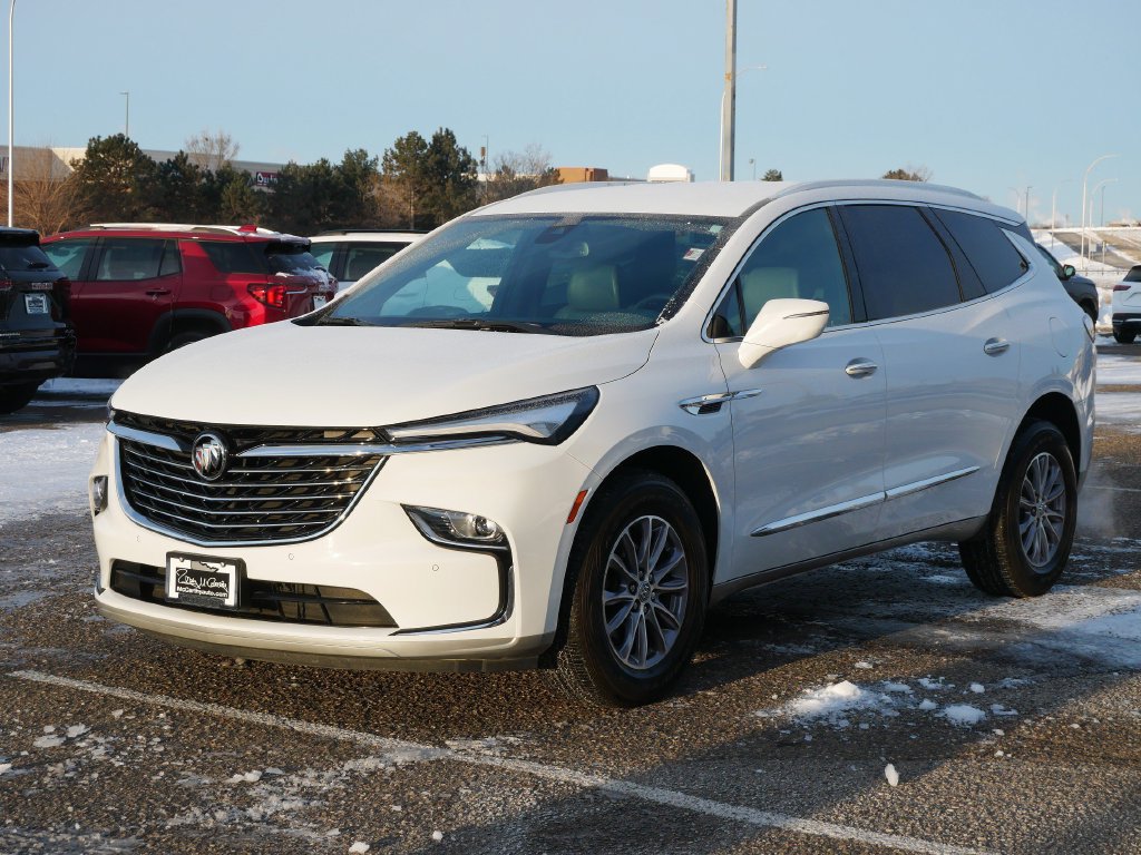 Used 2023 Buick Enclave Essence w/ Trailering Package, 5000 lbs. AWD/4WD image 5