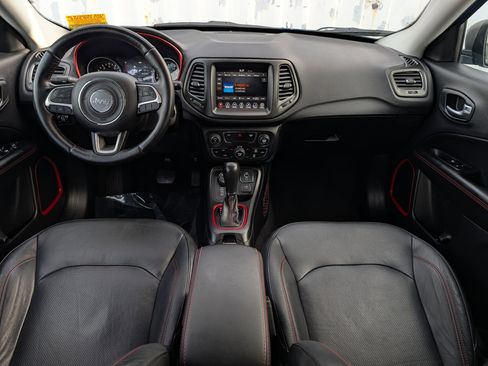 Used 2018 Jeep Compass Trailhawk w/ Leather Interior Group image 16