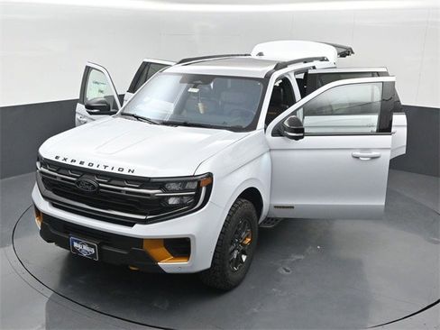 New 2025 Ford Expedition Tremor image 26