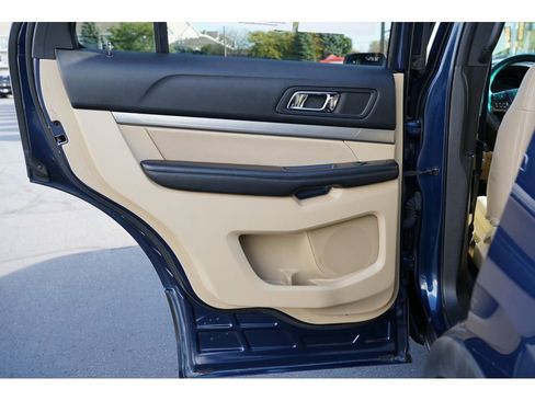 Used 2016 Ford Explorer FWD image 19