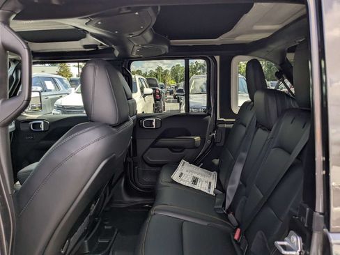 New 2026 Jeep Wrangler Unlimited Sahara AWD/4WD image 14