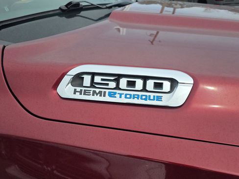 Used 2022 RAM 1500 Limited image 10