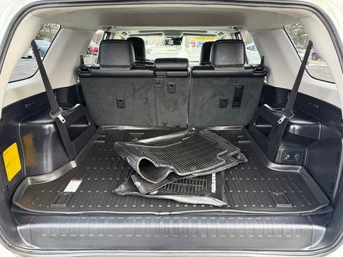 Used 2020 Toyota 4Runner SR5 Premium w/ Moonroof Package image 16