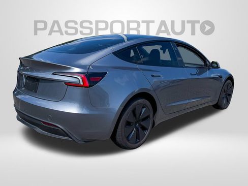Used 2025 Tesla Model 3 RWD image 5