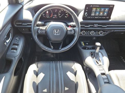 Used 2024 Honda HR-V EX-L image 5