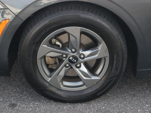 Used 2021 Kia K5 LXS image 31